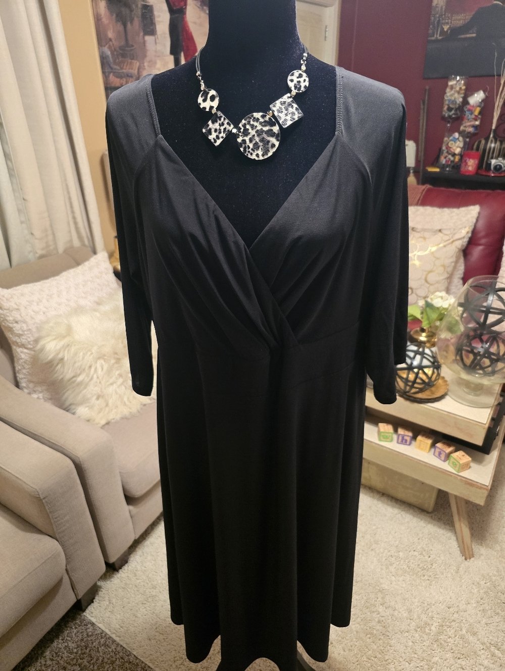 Igigi Black Long-Sleeve fitted-Front Dress